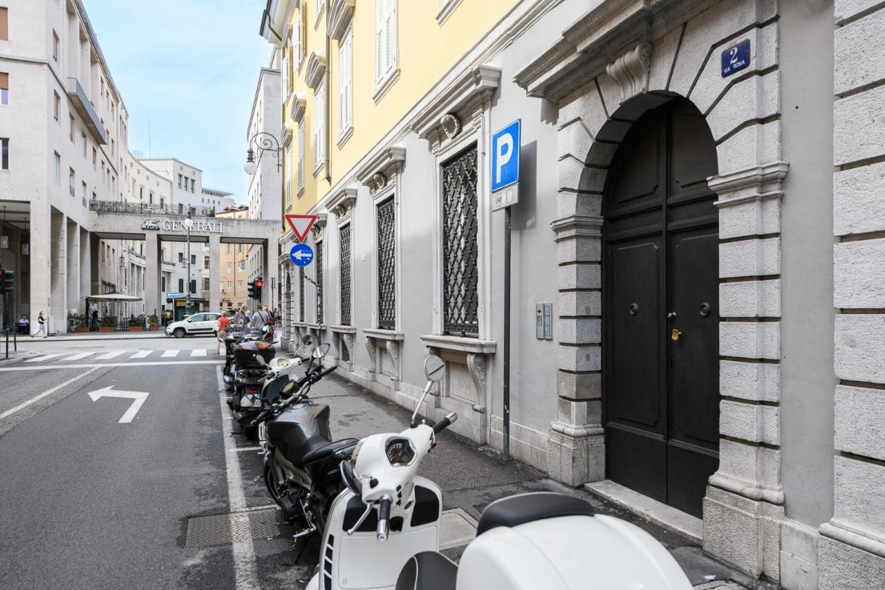 Triestinn - Suite Borsa Extérieur photo